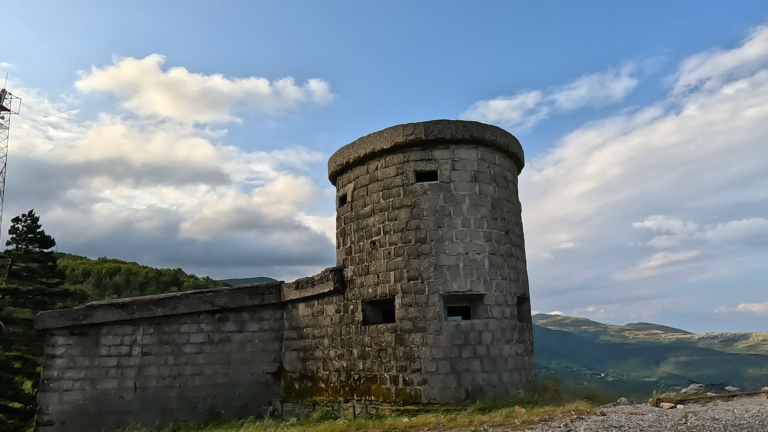 Vratnik Castle - toren